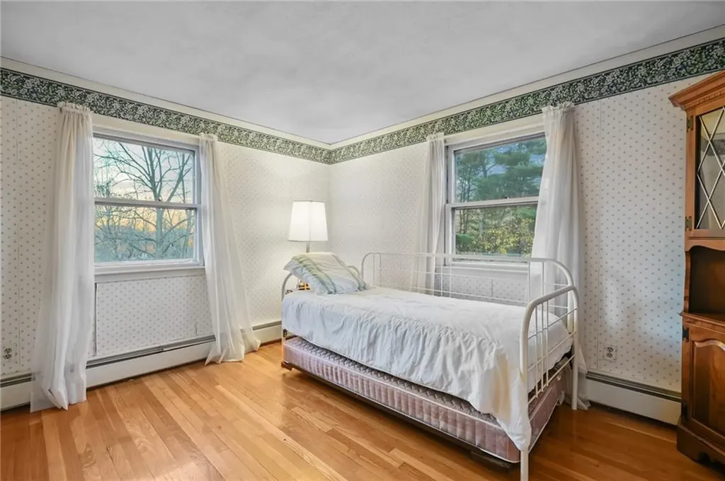51 Countryside Drive Cumberland RI 02864