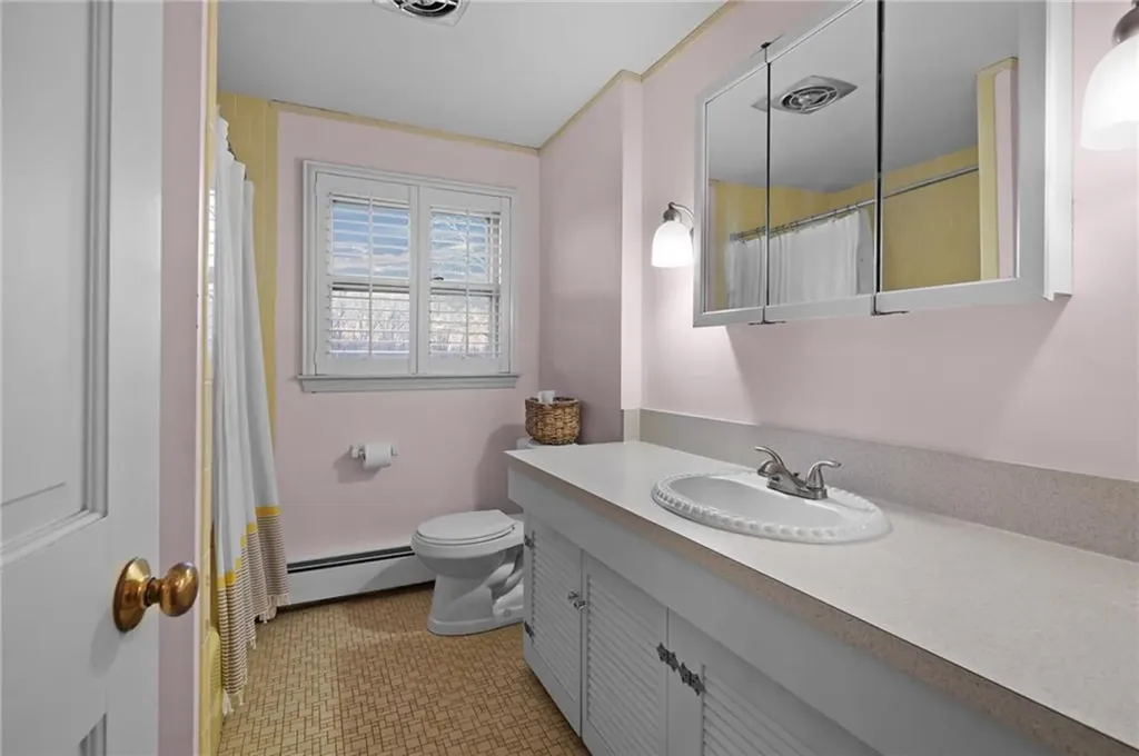51 Countryside Drive Cumberland RI 02864