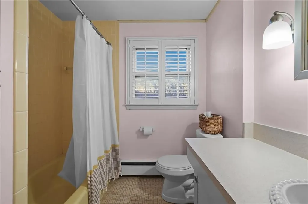 51 Countryside Drive Cumberland RI 02864