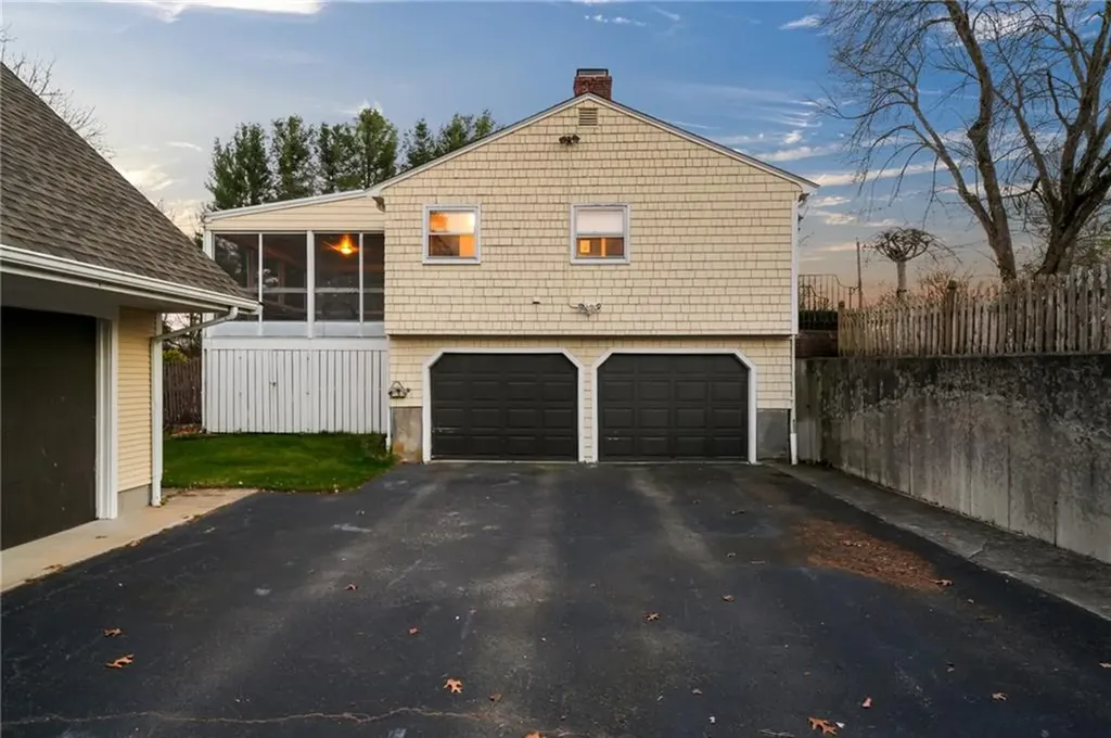 51 Countryside Drive Cumberland RI 02864