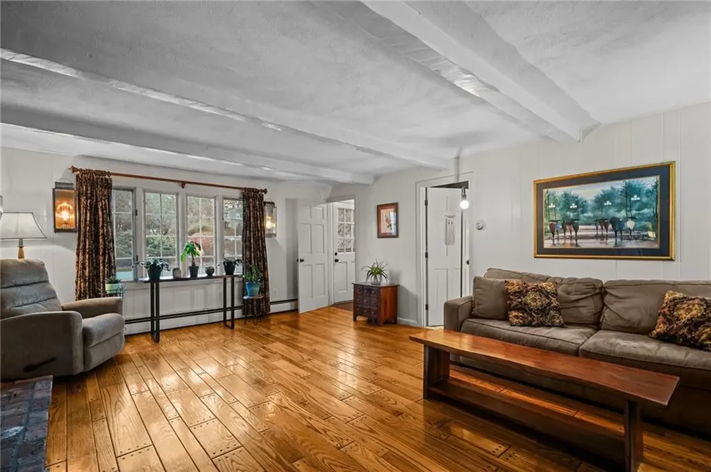 51 Countryside Drive Cumberland RI 02864