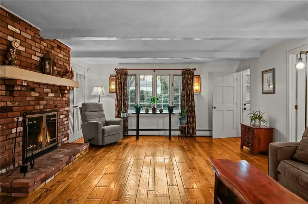 51 Countryside Drive Cumberland RI 02864