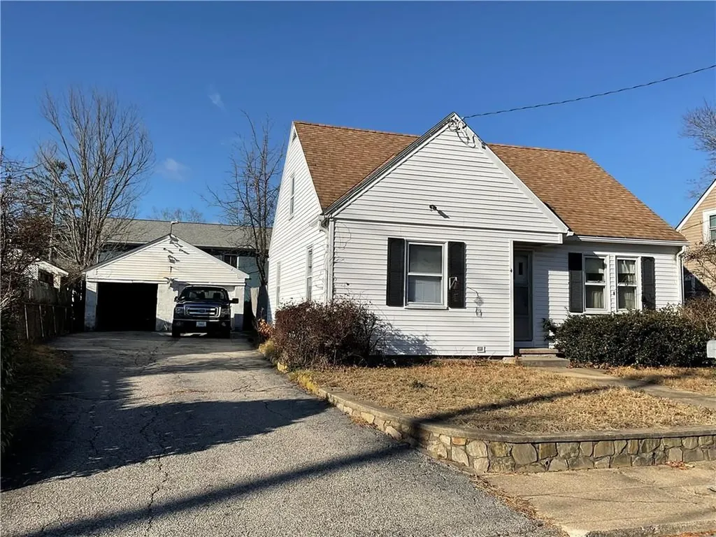 4 Freemont Street West Warwick RI 02893