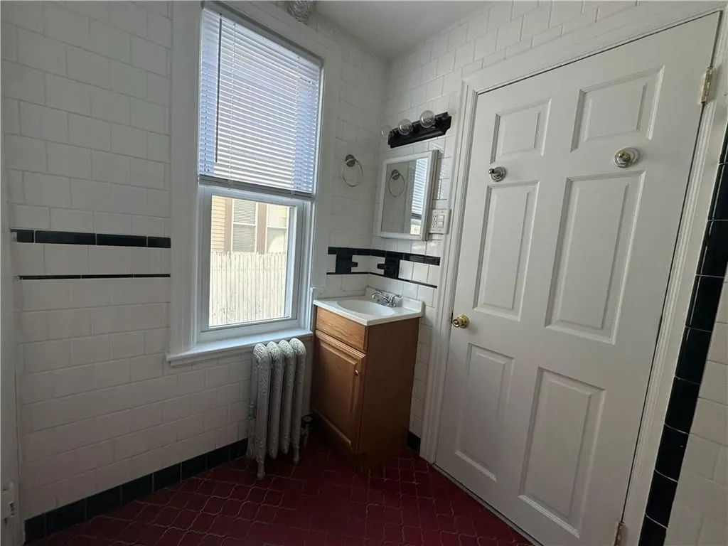 1243 Cranston Street Cranston RI 02920