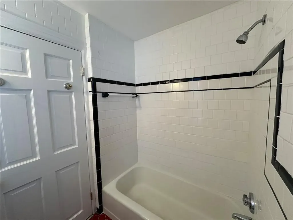 1243 Cranston Street Cranston RI 02920