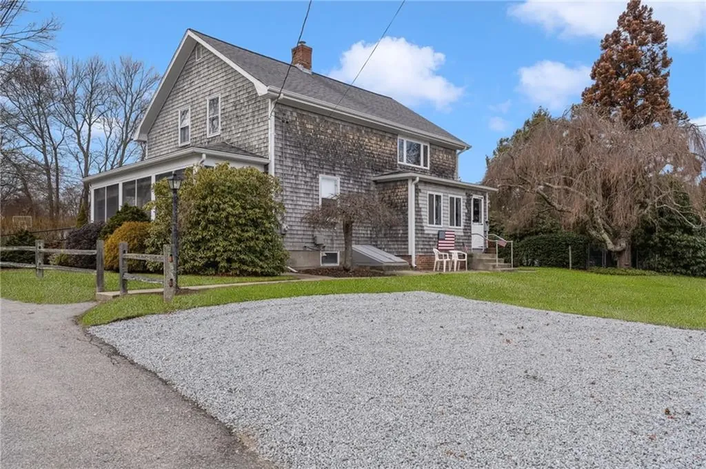 25 Park Street West Warwick RI 02893