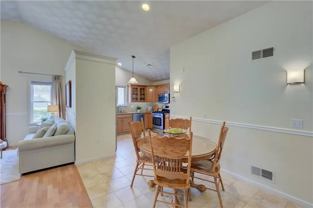 246 Spencer Woods Drive Warwick RI 02818