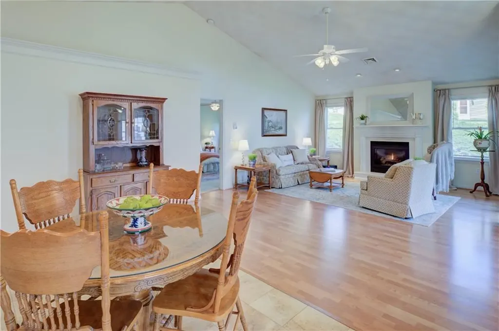 246 Spencer Woods Drive Warwick RI 02818