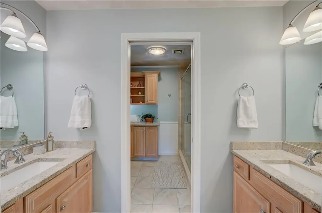 246 Spencer Woods Drive Warwick RI 02818