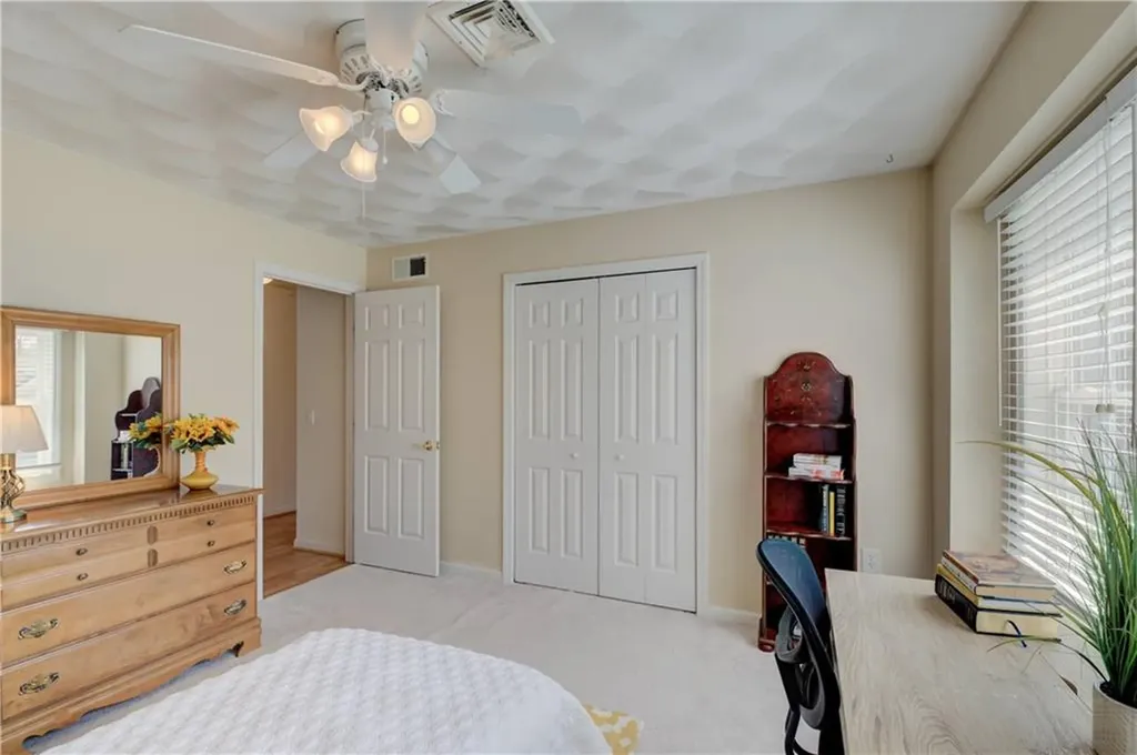 246 Spencer Woods Drive Warwick RI 02818