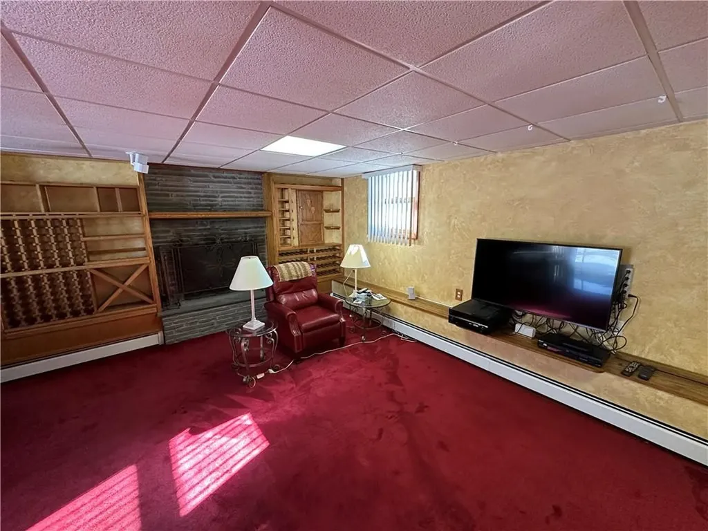 32 Cambio Court Cranston RI 02921