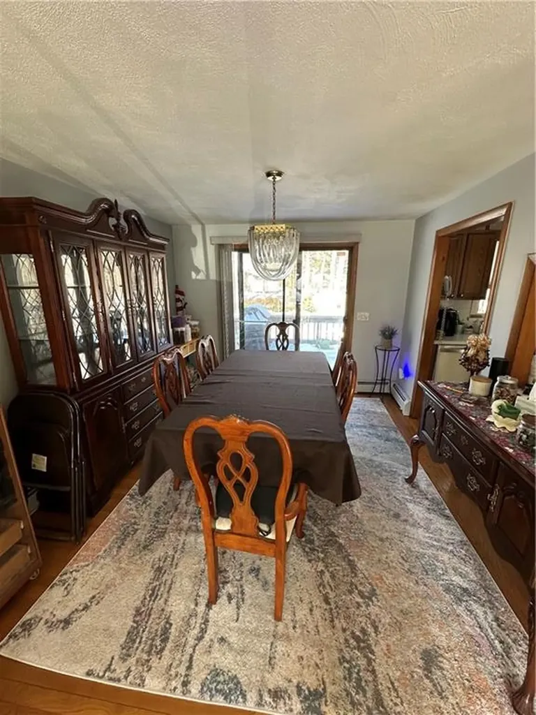 32 Cambio Court Cranston RI 02921