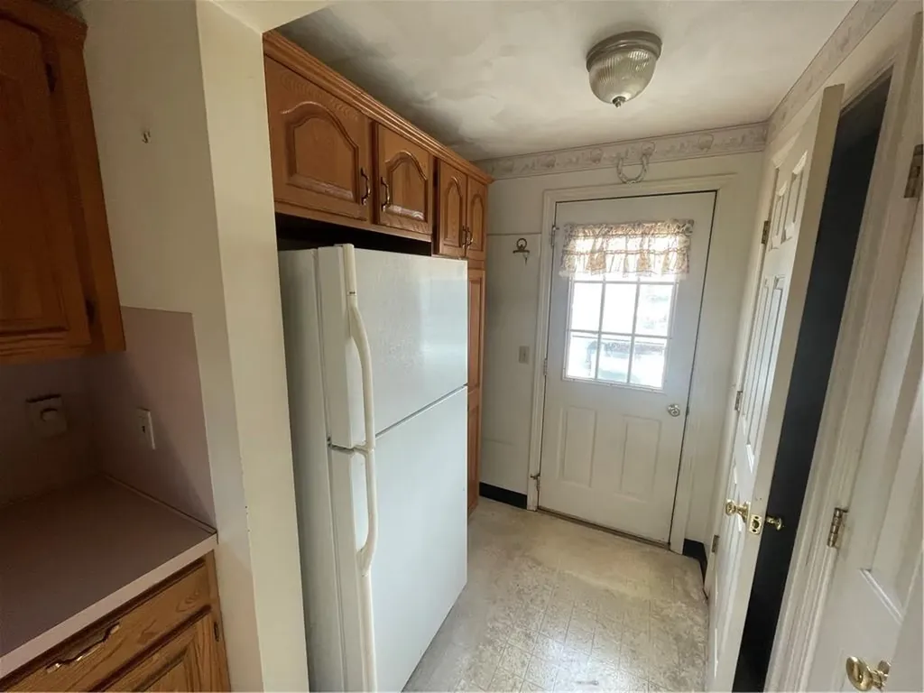 74 Sevilla Avenue Warwick RI 02889