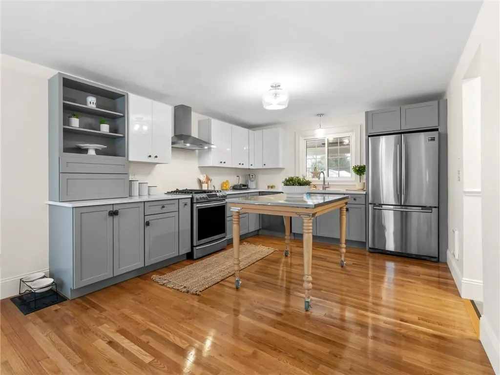 90 Garland Avenue Cranston RI 02910