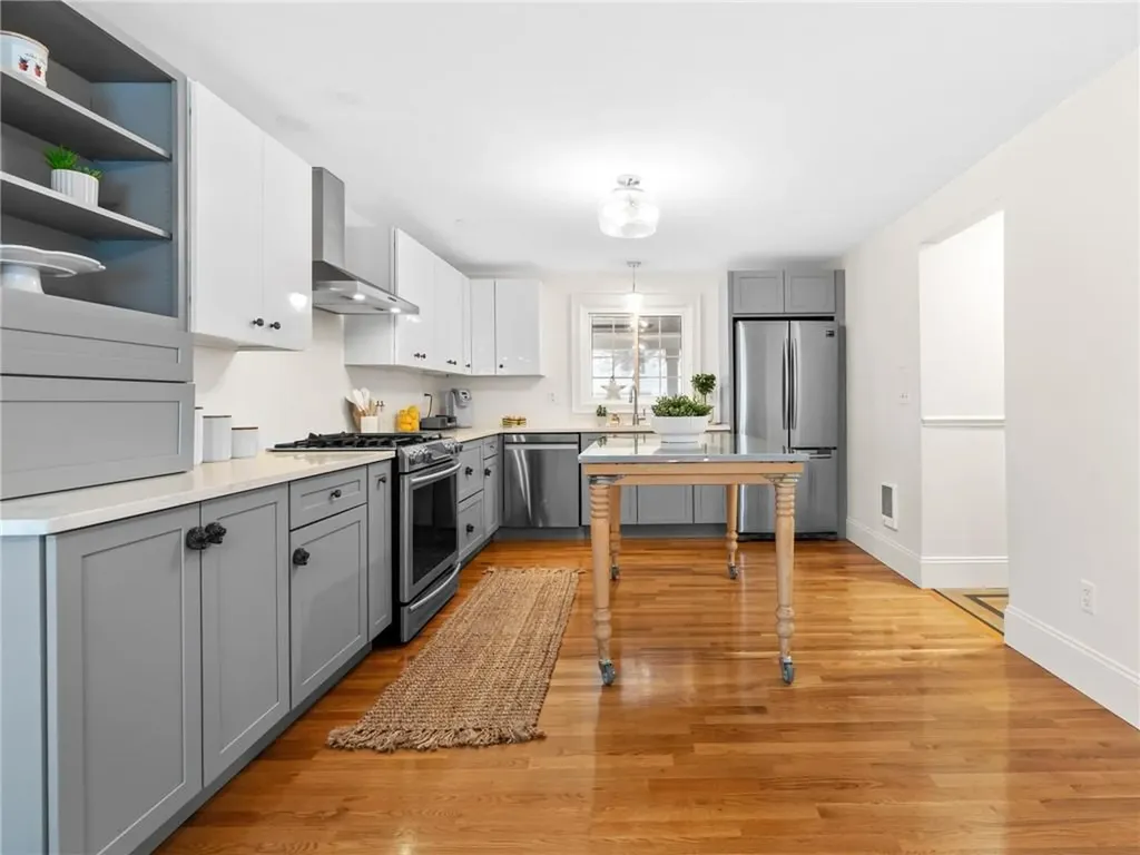 90 Garland Avenue Cranston RI 02910
