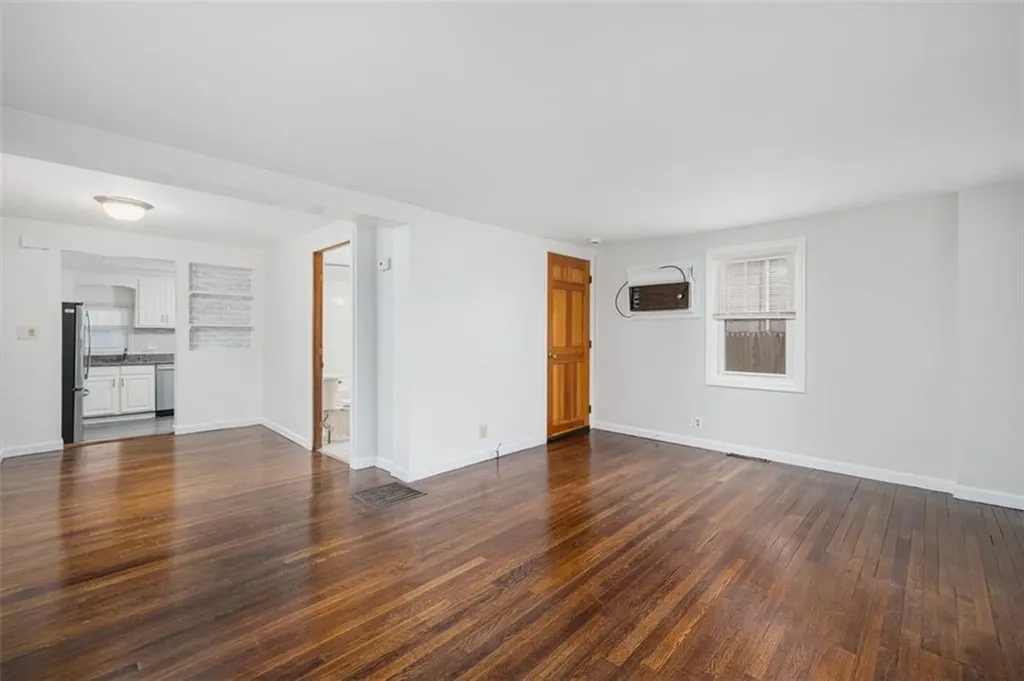 92 Wilson Avenue Warwick RI 02889