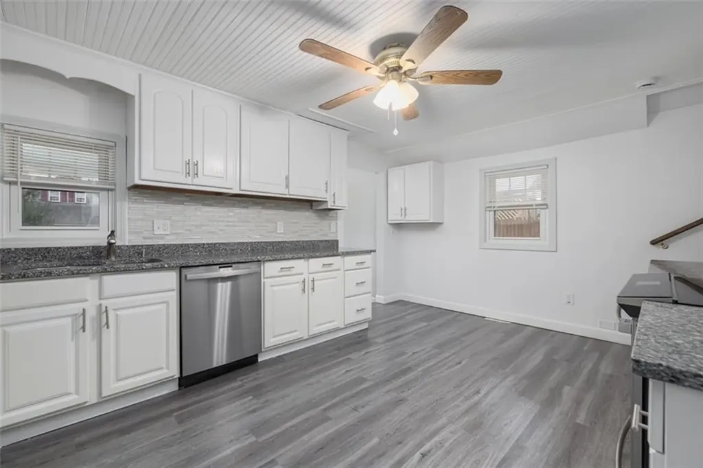 92 Wilson Avenue Warwick RI 02889