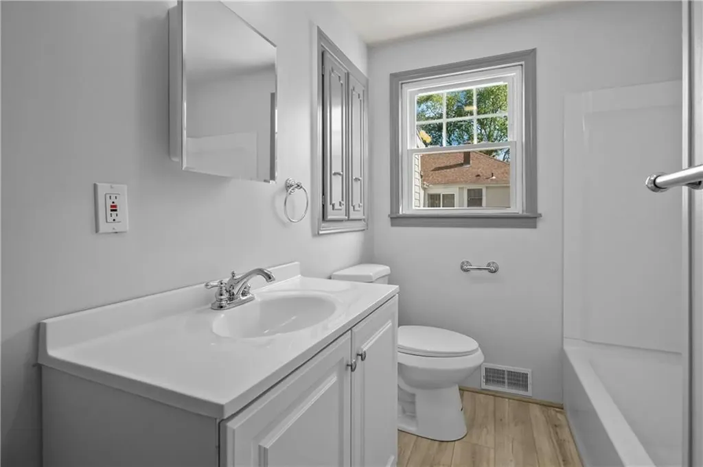 93 Blackburn Street Pawtucket RI 02861