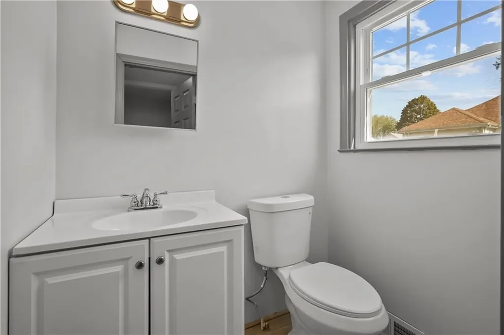 93 Blackburn Street Pawtucket RI 02861