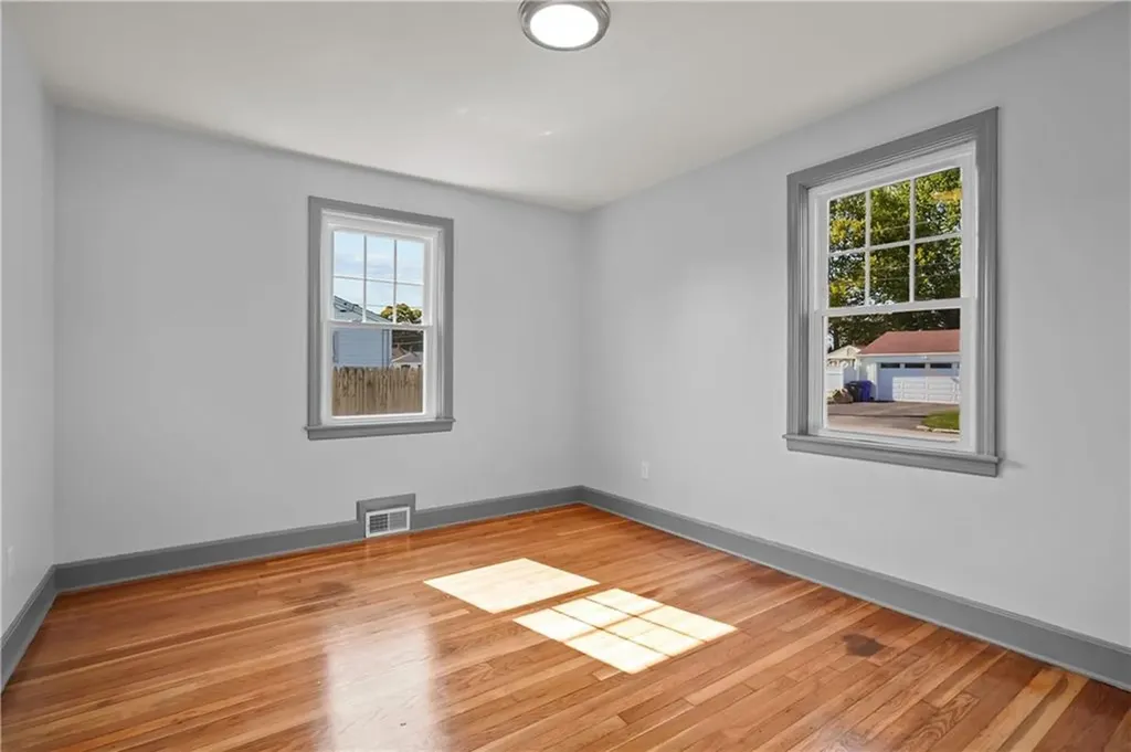 93 Blackburn Street Pawtucket RI 02861