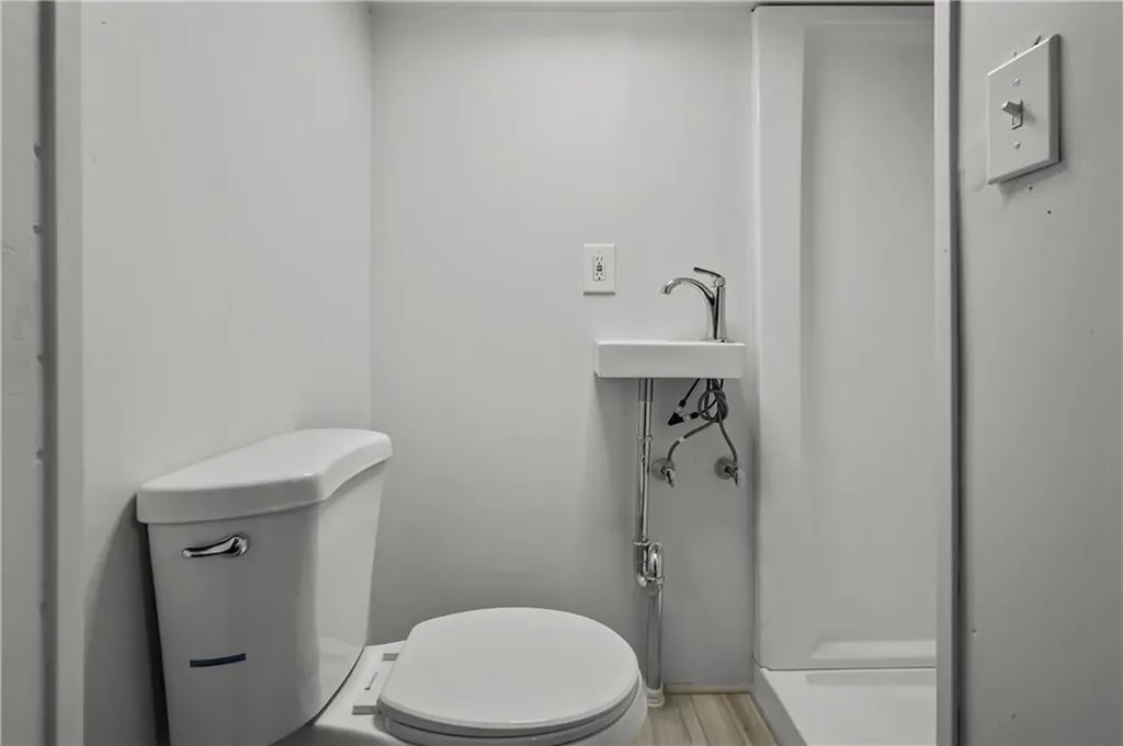93 Blackburn Street Pawtucket RI 02861
