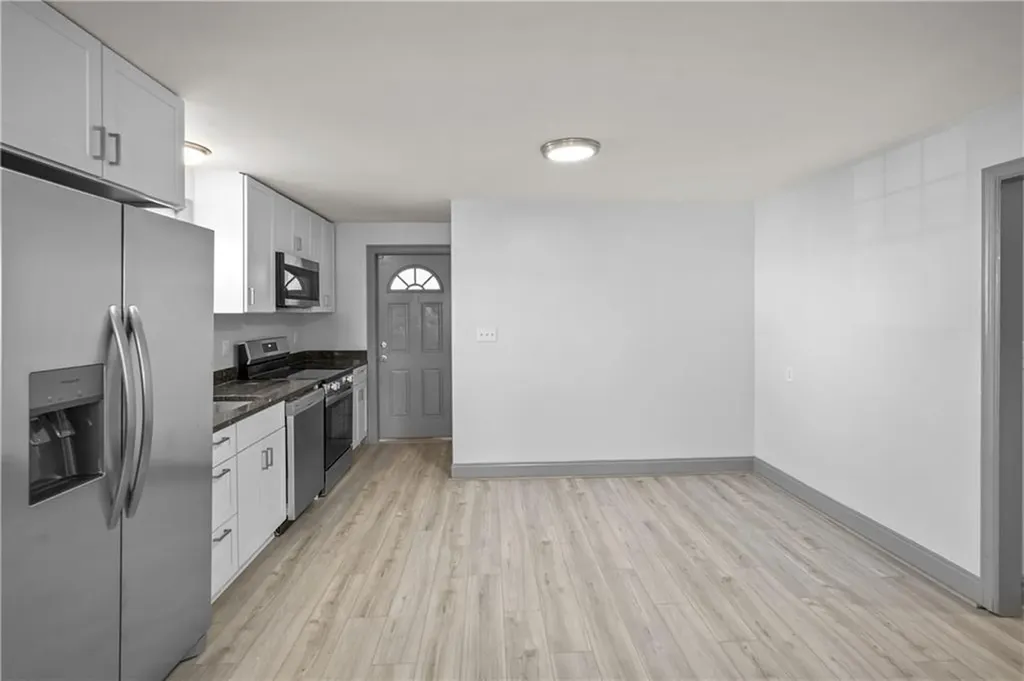 93 Blackburn Street Pawtucket RI 02861