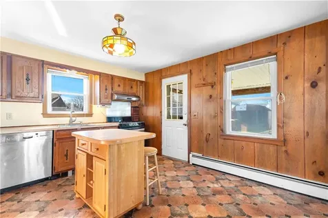 95 Talcott Avenue Pawtucket RI 02860