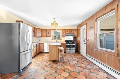 95 Talcott Avenue Pawtucket RI 02860