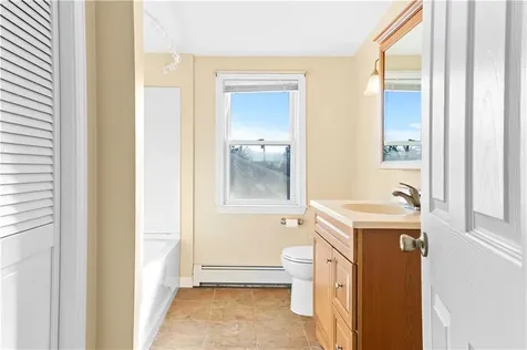 95 Talcott Avenue Pawtucket RI 02860