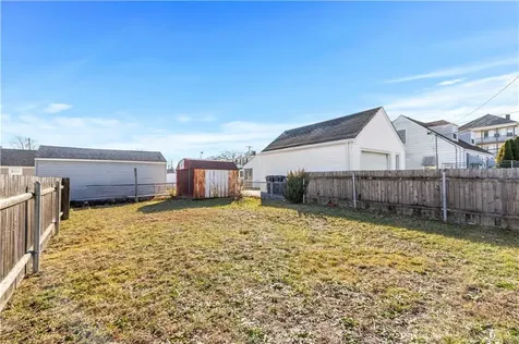 95 Talcott Avenue Pawtucket RI 02860