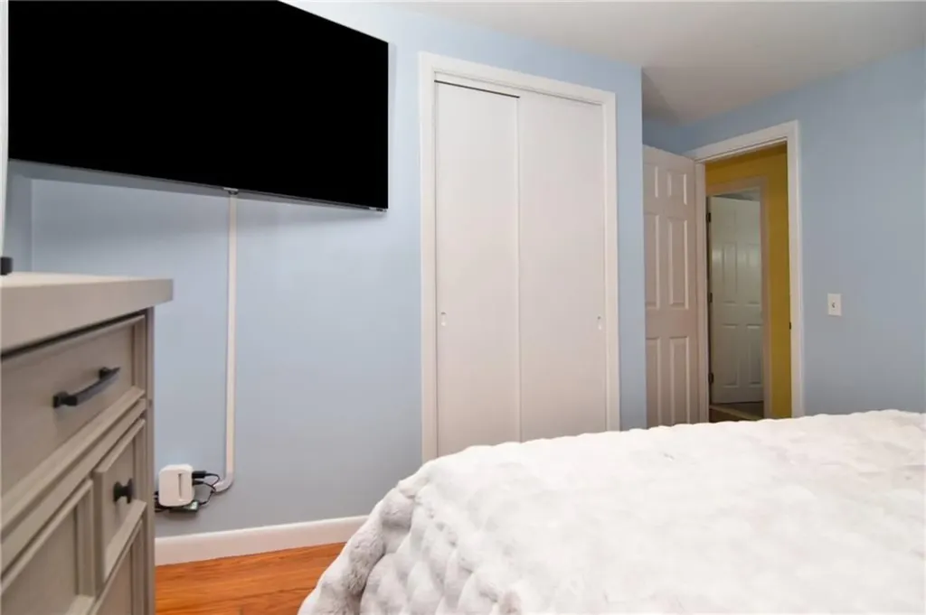136 Ticonderoga Drive Warwick RI 02889