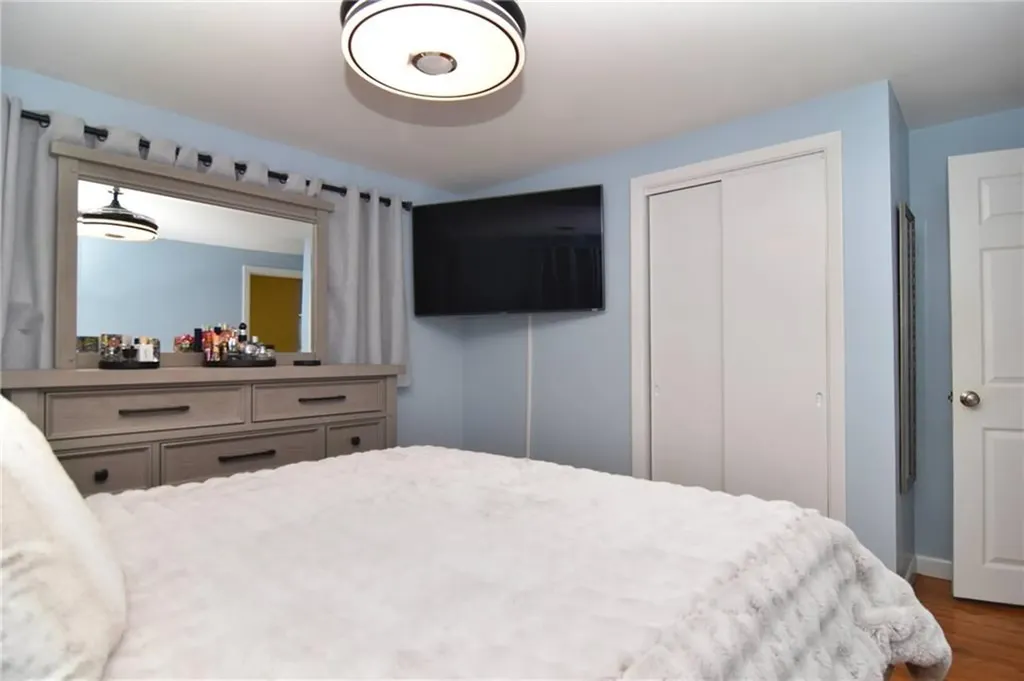 136 Ticonderoga Drive Warwick RI 02889