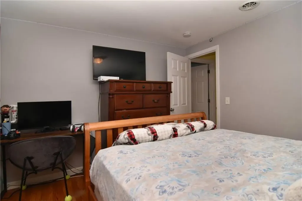 136 Ticonderoga Drive Warwick RI 02889
