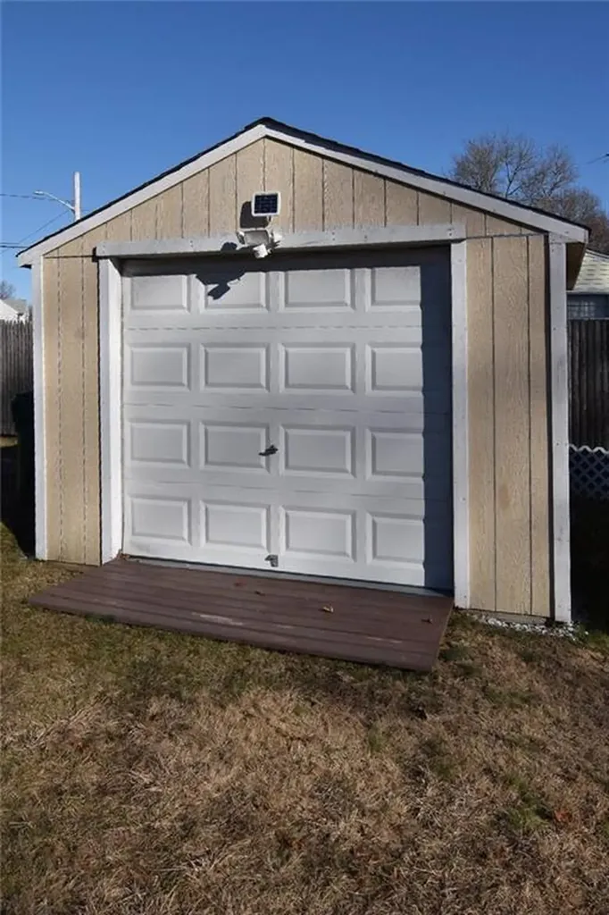 136 Ticonderoga Drive Warwick RI 02889