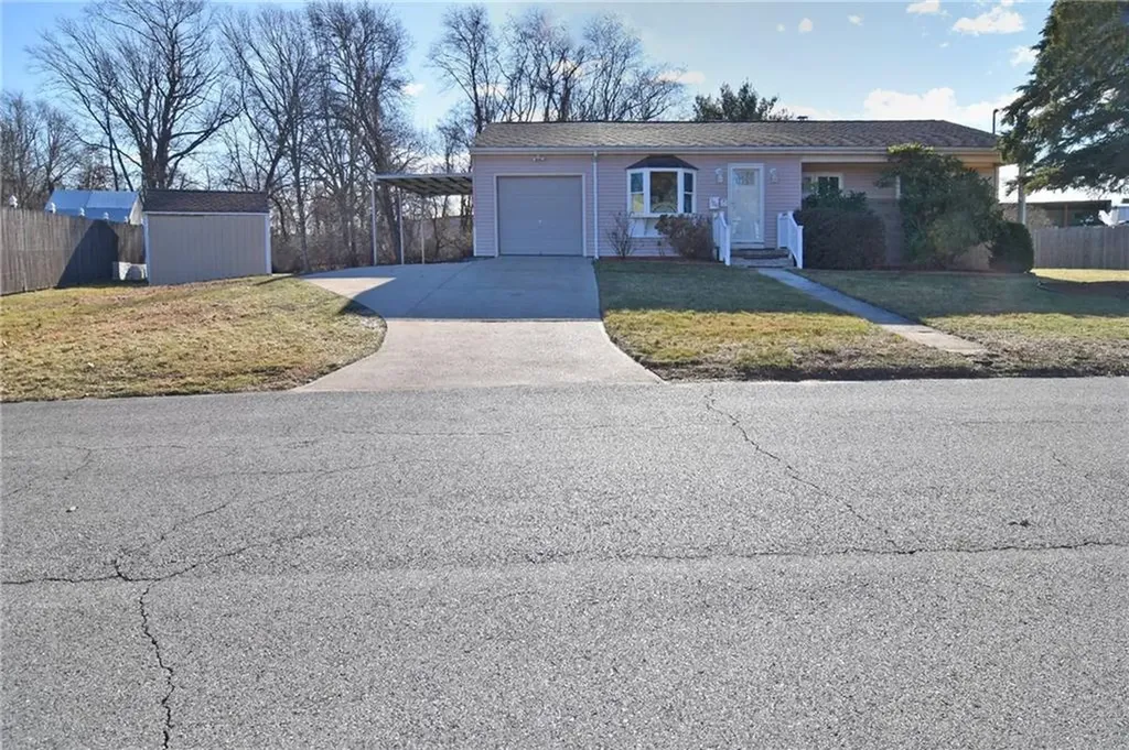 136 Ticonderoga Drive Warwick RI 02889