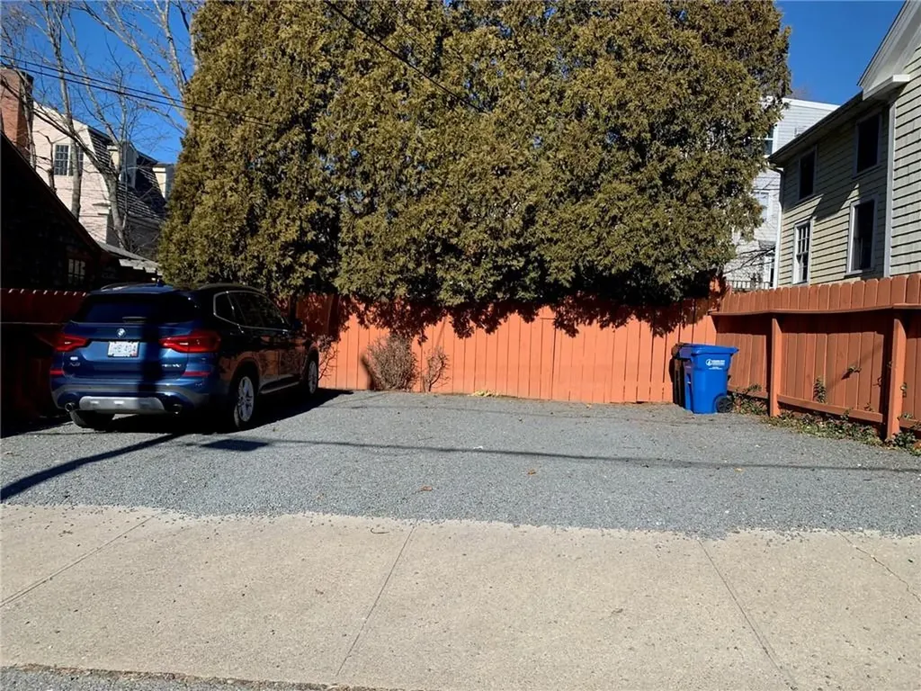 41 William Street Newport RI 02840