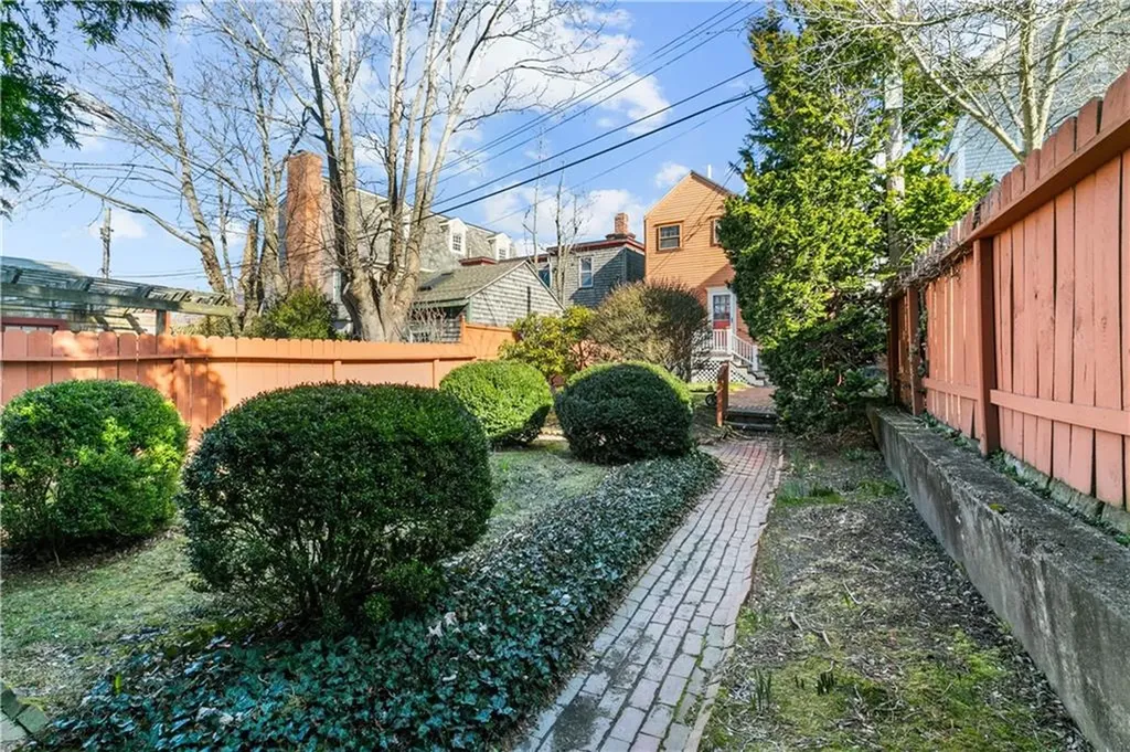 41 William Street Newport RI 02840