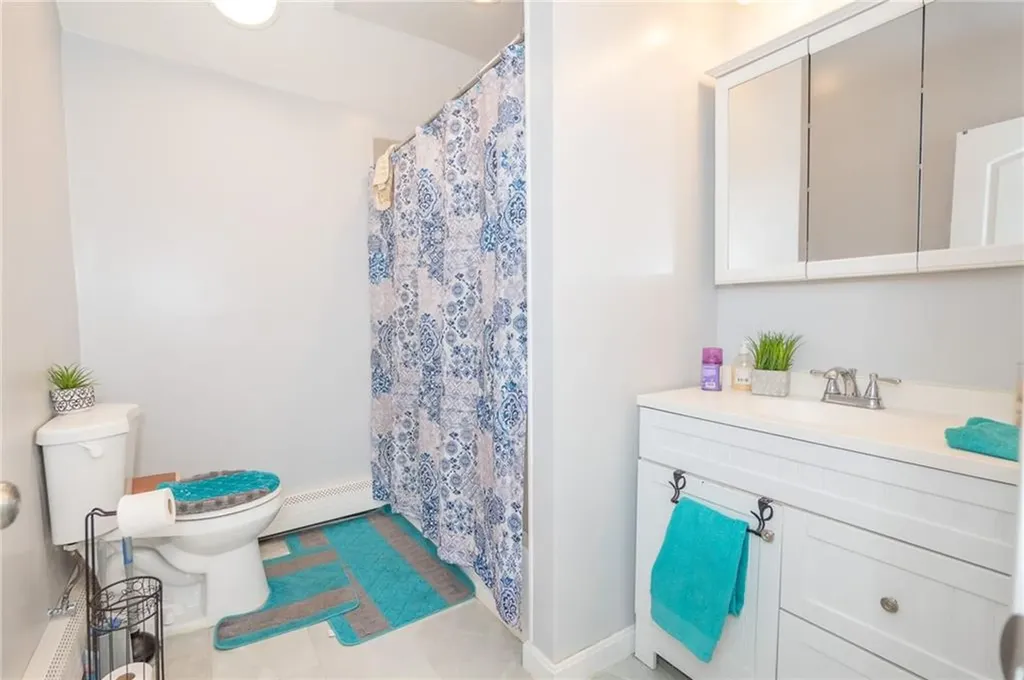 176 Burnside Street Providence RI 02905