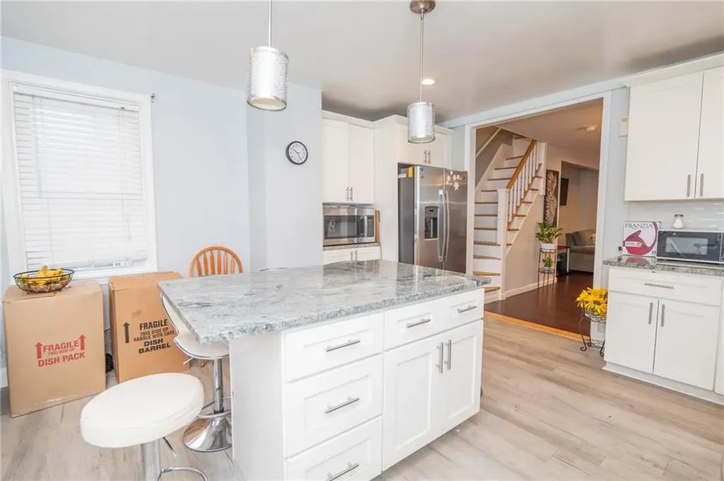 176 Burnside Street Providence RI 02905