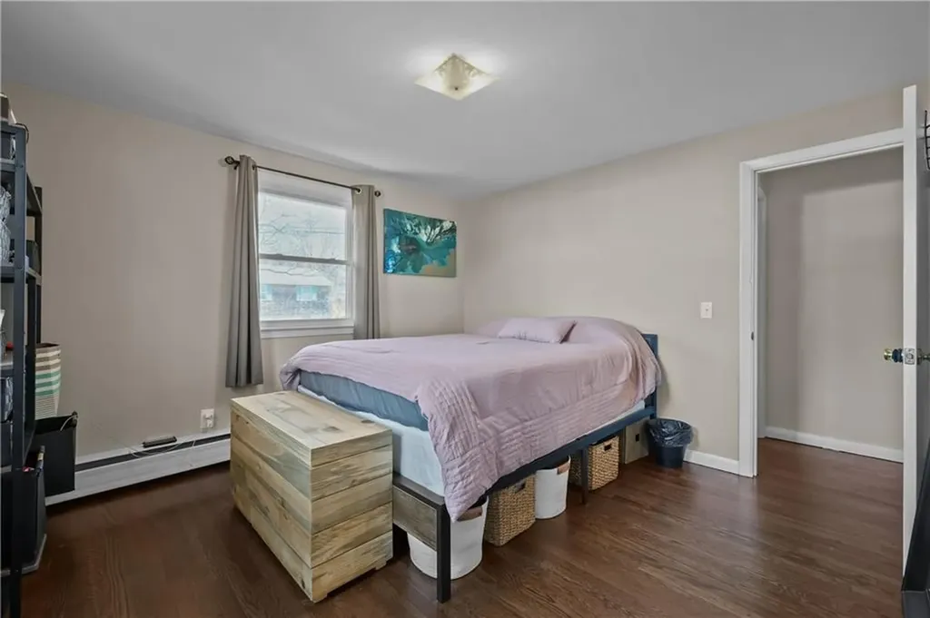 76 Country Drive West Warwick RI 02893