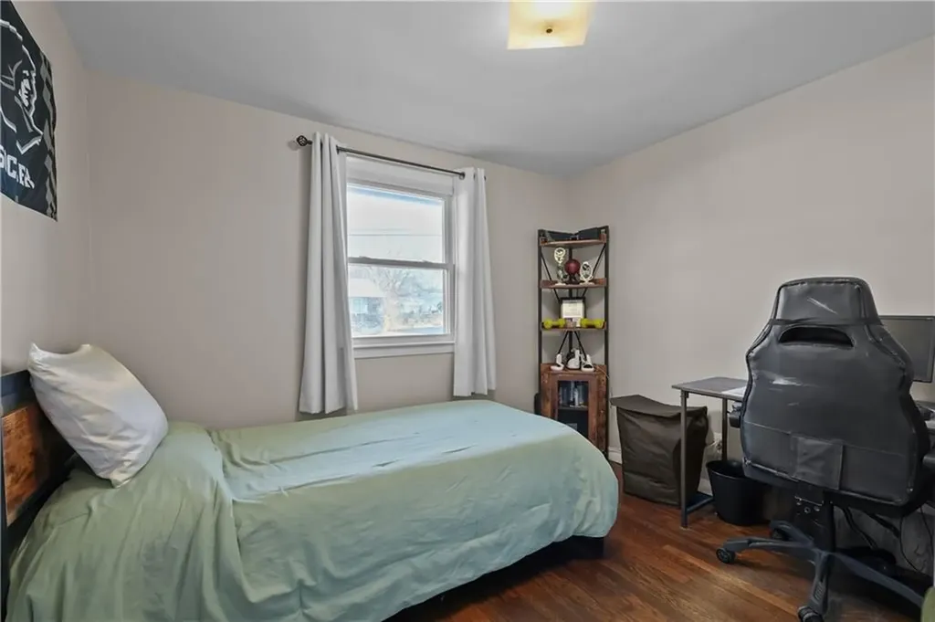 76 Country Drive West Warwick RI 02893