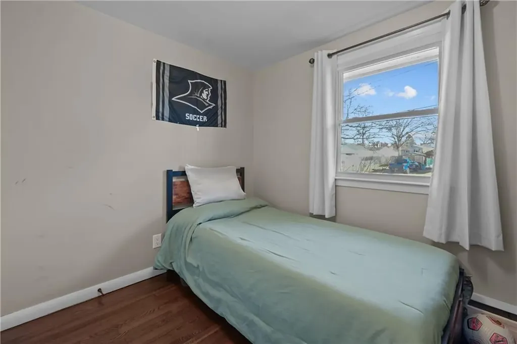 76 Country Drive West Warwick RI 02893