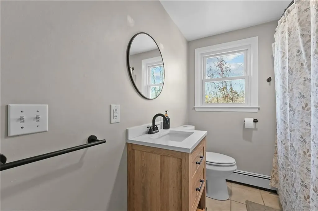 76 Country Drive West Warwick RI 02893