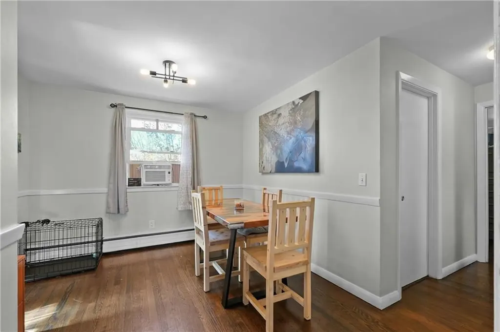 76 Country Drive West Warwick RI 02893