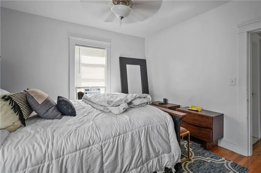 1566 Lonsdale Avenue Lincoln RI 02865