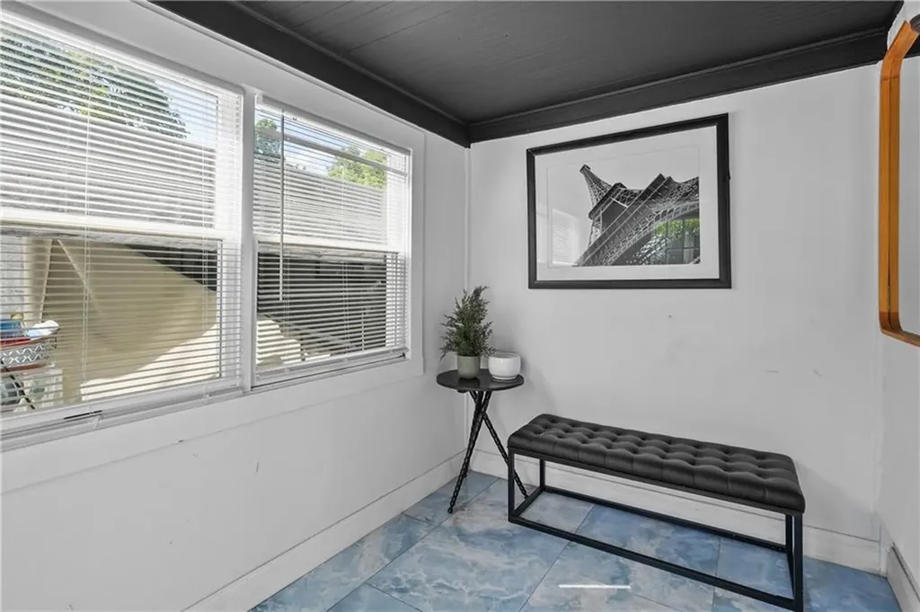 1566 Lonsdale Avenue Lincoln RI 02865
