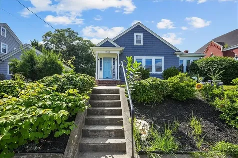 1566 Lonsdale Avenue Lincoln RI 02865