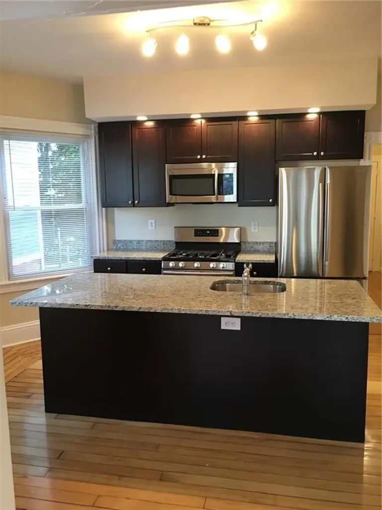 636 Smith Street Providence RI 02908