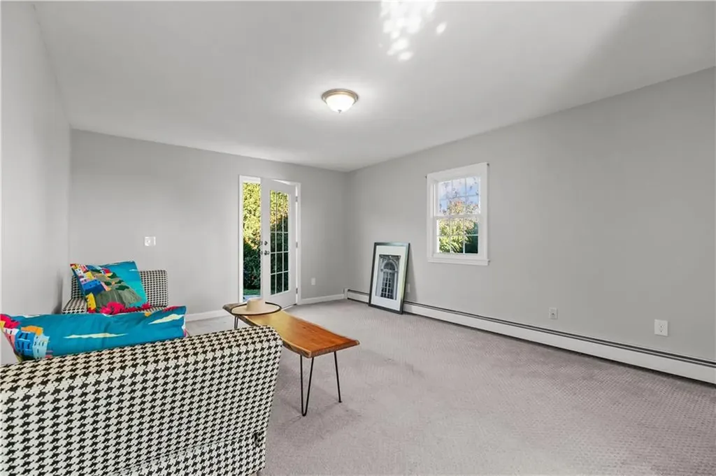 196 Sea Meadow Drive Portsmouth RI 02871