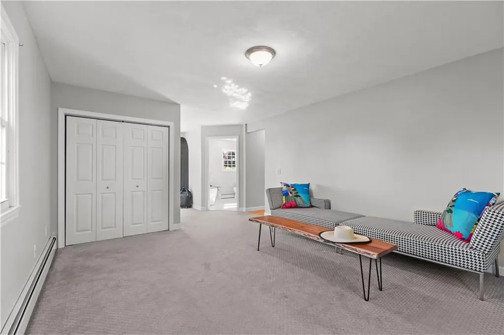 196 Sea Meadow Drive Portsmouth RI 02871